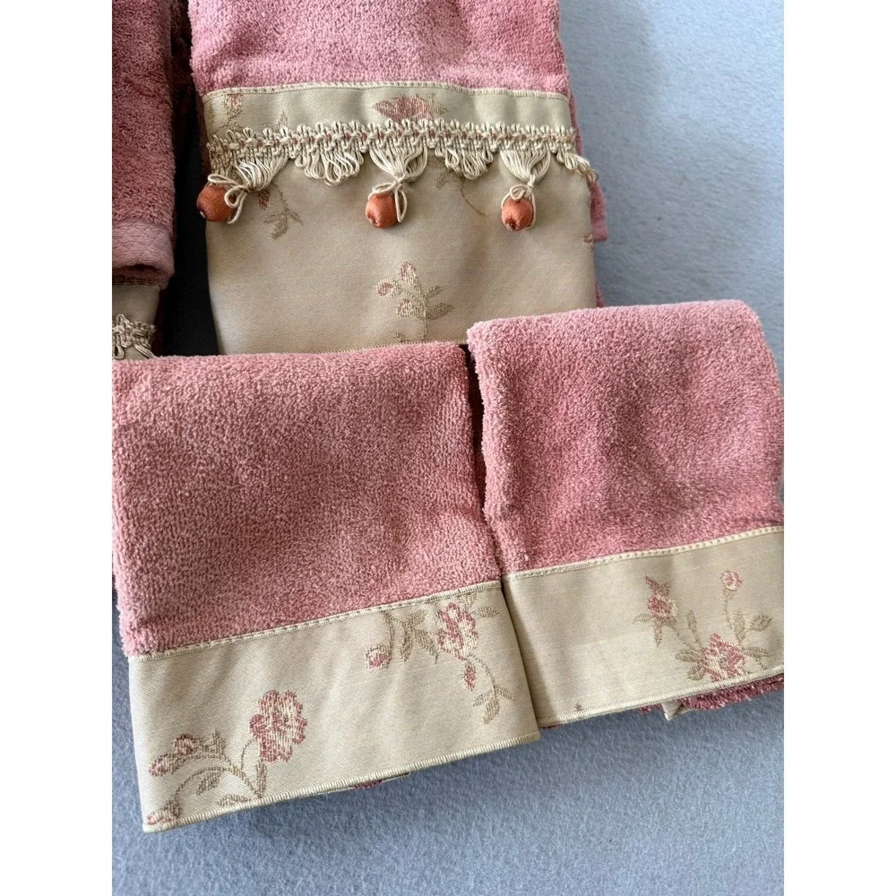 VTG Avanti 6 Piece Pink Decorative Towel Set Floral Jacquard Tassel Fringe